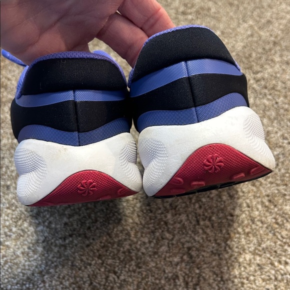 Nike Kids Royal Blue Sneakers - Picture 7 of 11
